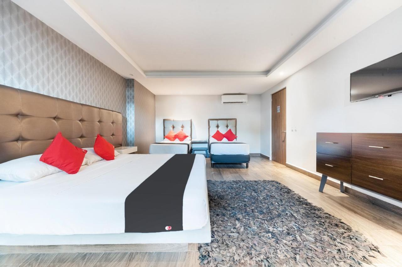 Hotel 202 Monterrey Kültér fotó