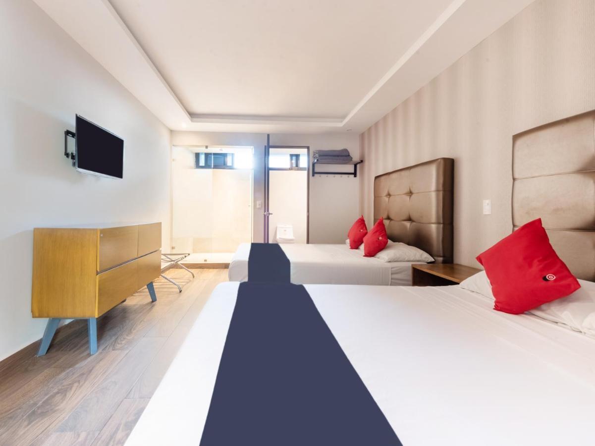 Hotel 202 Monterrey Kültér fotó